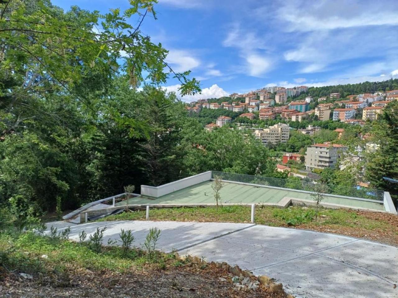 Casa Vacanze Montebello Trieste Exteriör bild
